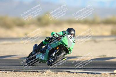 media/Dec-07-2025-CVMA (Sun) [[3e7d2de5dc]]/Race 18-Formula Twins-Formula 40 UL/